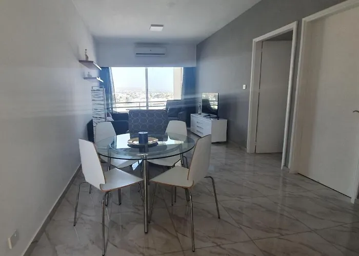 Great Views Apartment.